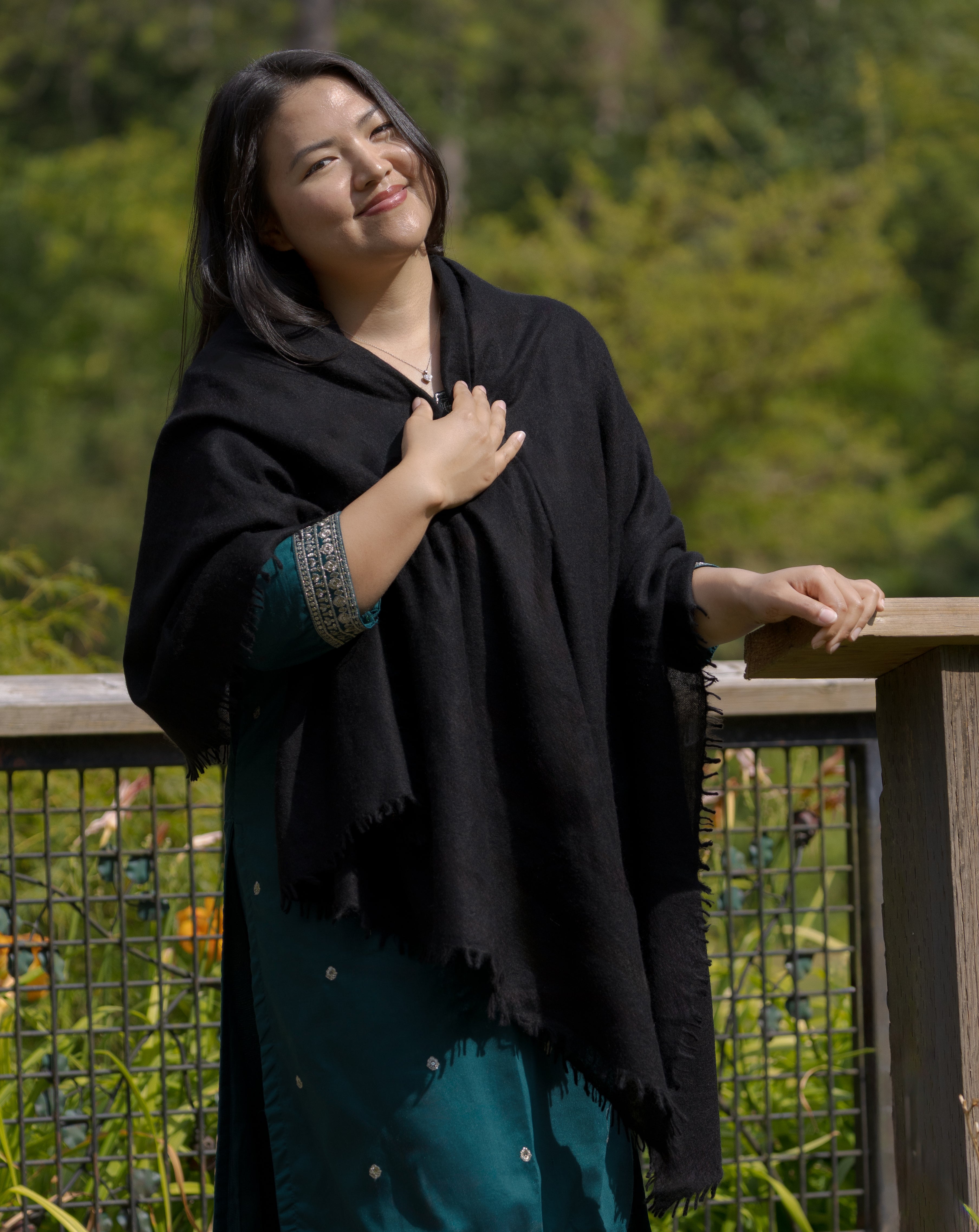 Black Cashmere Pashmina Shawl